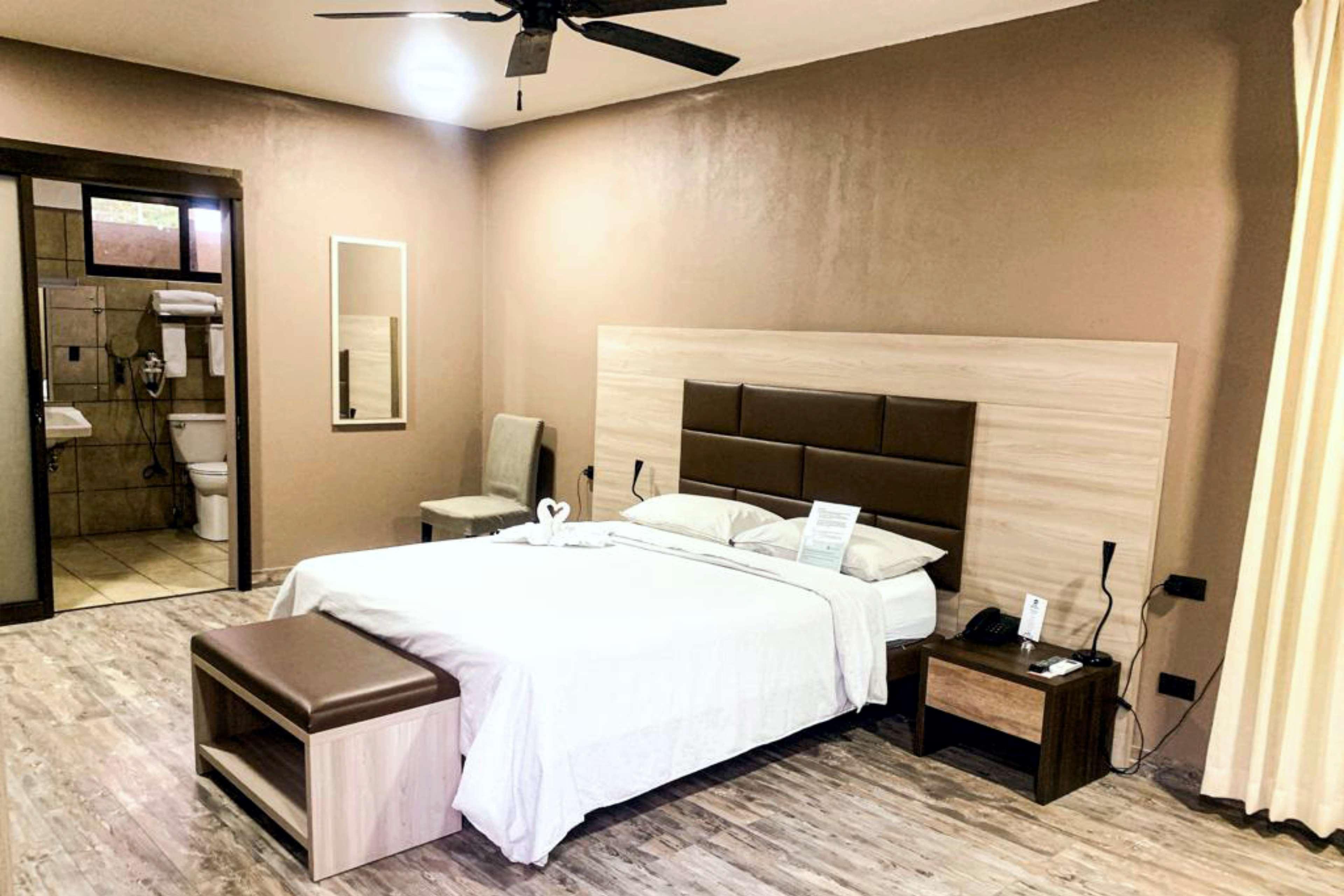 Best Western El Sitio Hotel & Casino Liberia Ngoại thất bức ảnh