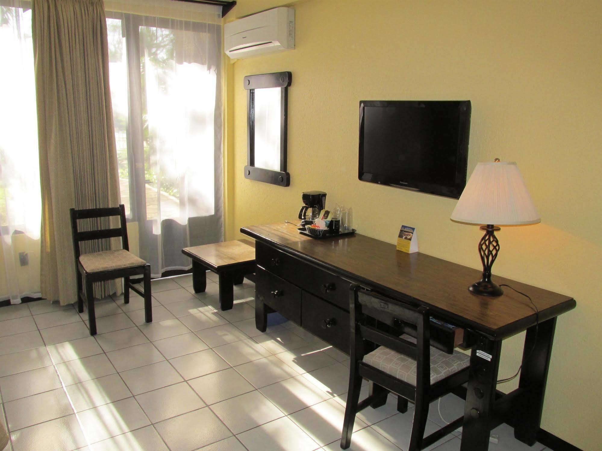 Best Western El Sitio Hotel & Casino Liberia Ngoại thất bức ảnh